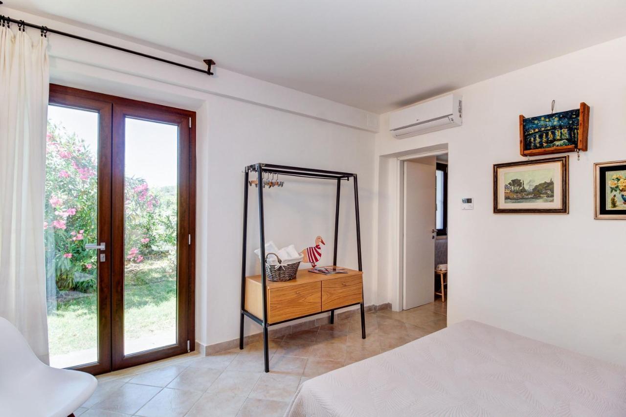 Artemisia Negli Ulivi B&B Мальяно-ін-Тоскана Екстер'єр фото