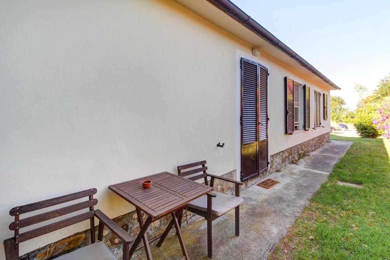 Artemisia Negli Ulivi B&B Мальяно-ін-Тоскана Екстер'єр фото